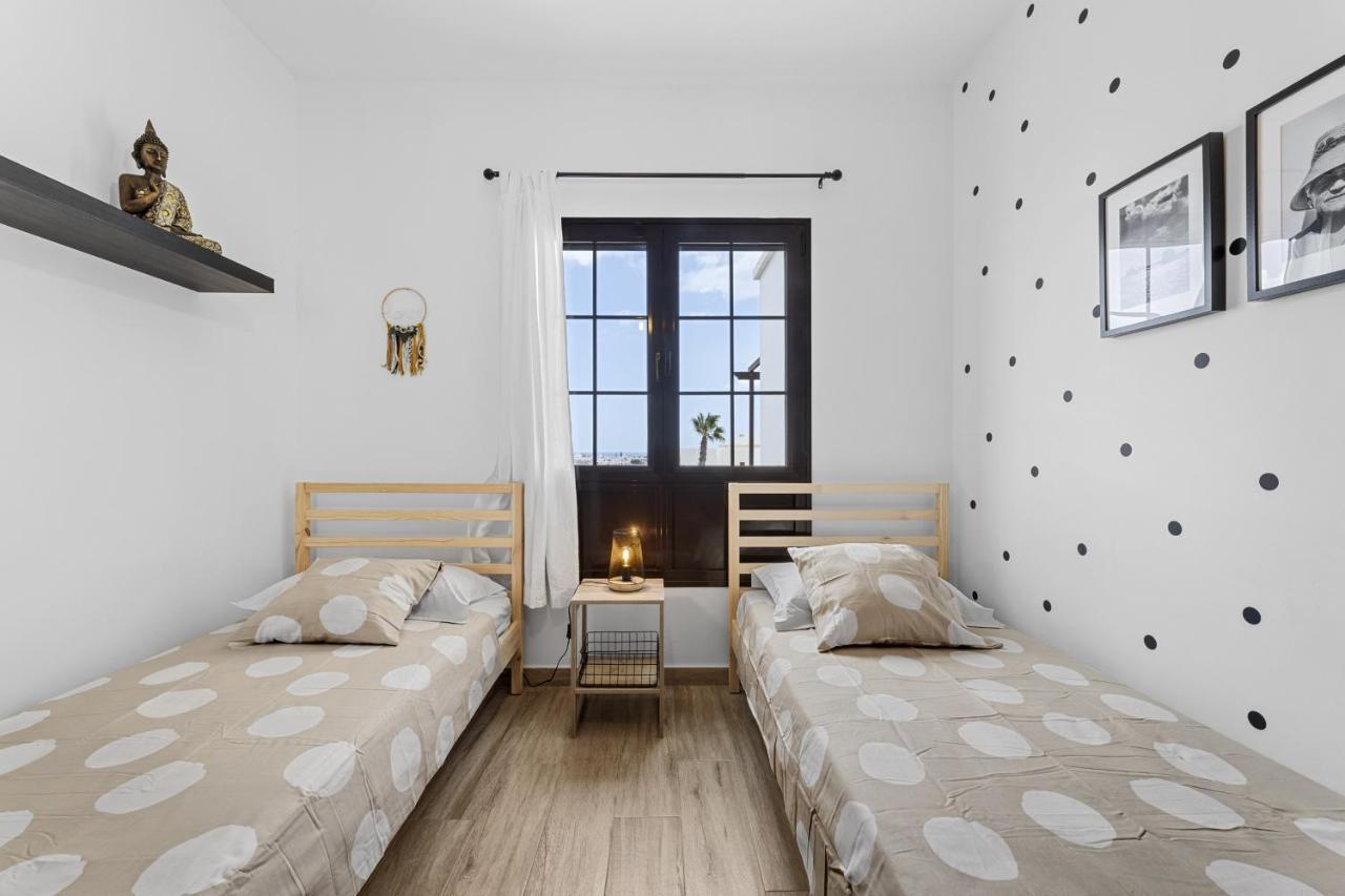 Вилла Casahost Casa Ahul Family Time Коста-Тегисе Экстерьер фото